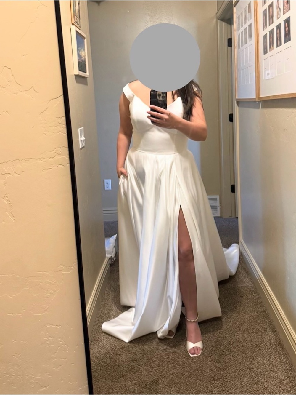 Classic Off-Shoulder White Bridal Ball Gown Dress - Picture 2 of 3